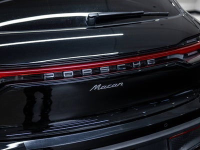 2025 Porsche Macan Macan