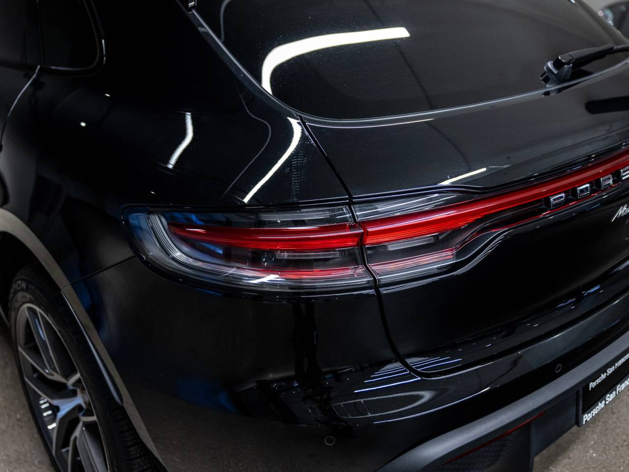 2025 Porsche Macan Macan