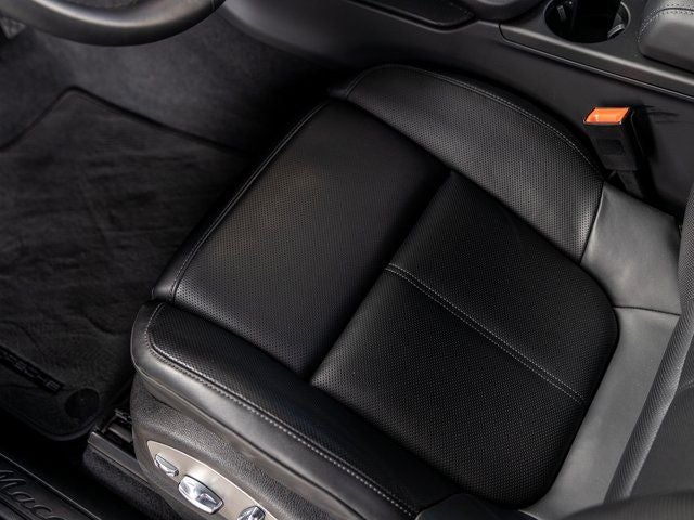 2025 Porsche Macan Macan