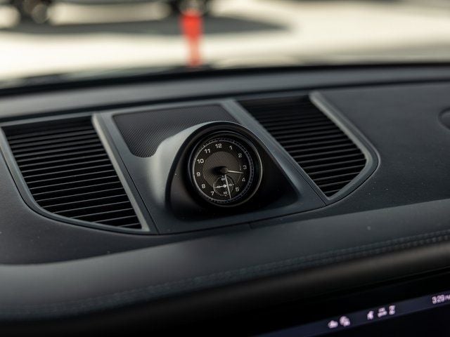 2025 Porsche Macan Macan