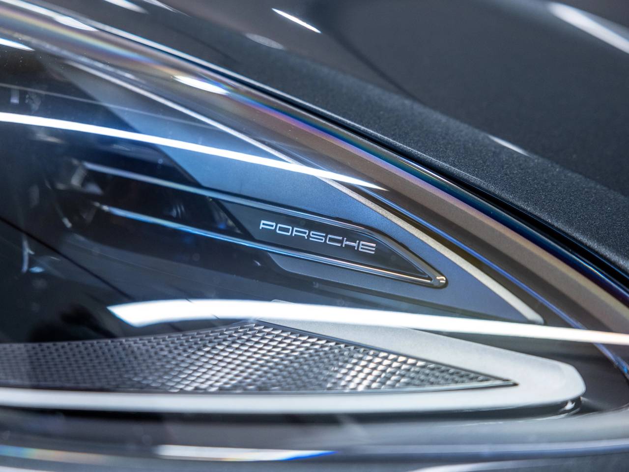 2025 Porsche Macan Macan