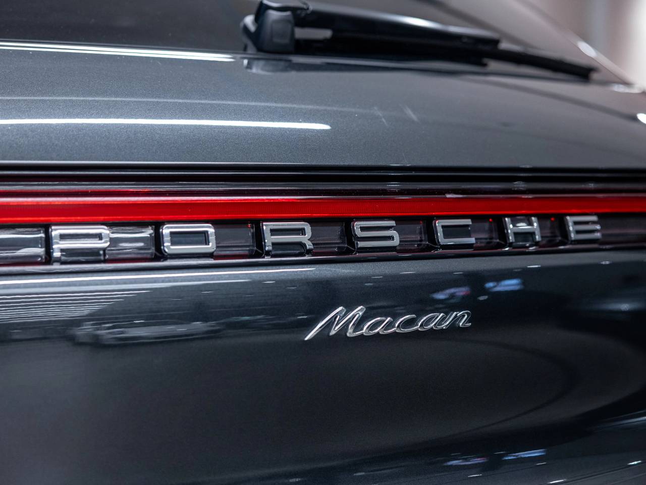 2025 Porsche Macan Macan