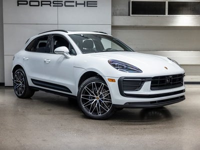 2026 Porsche Macan Macan