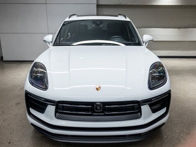 2026 Porsche Macan Macan