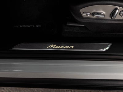 2026 Porsche Macan Macan