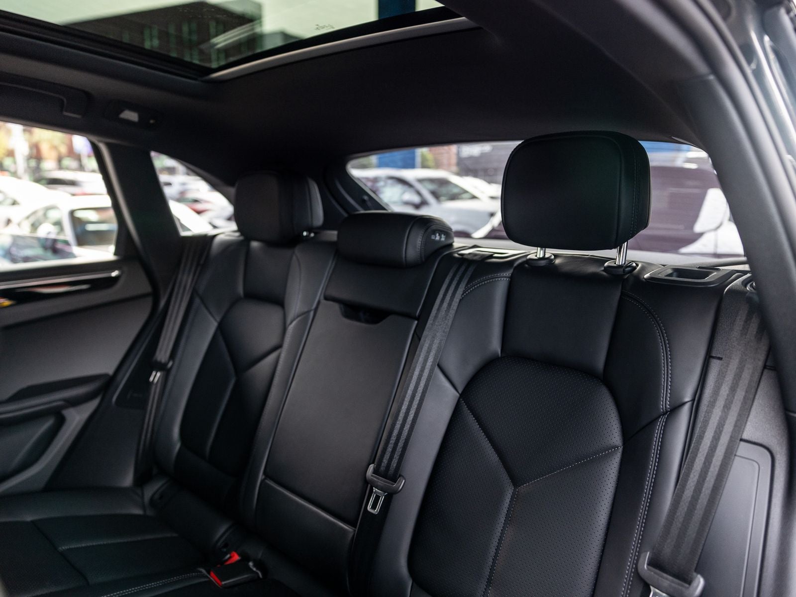 2026 Porsche Macan T