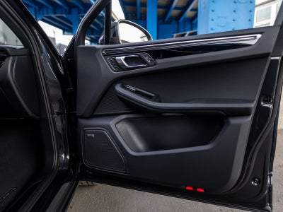 2026 Porsche Macan T