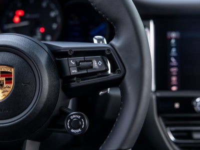 2026 Porsche Macan T