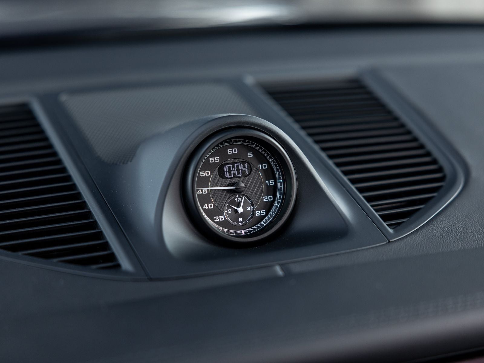 2026 Porsche Macan T