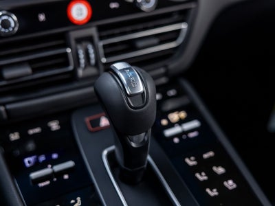 2026 Porsche Macan T