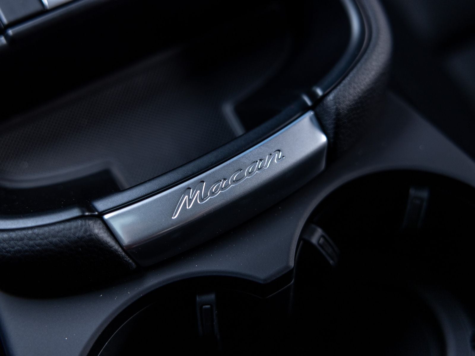 2026 Porsche Macan T