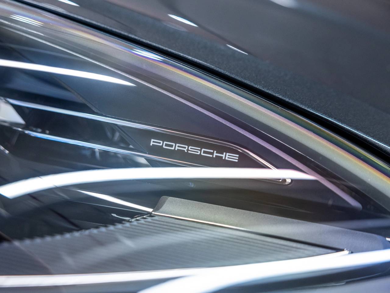 2026 Porsche Macan T