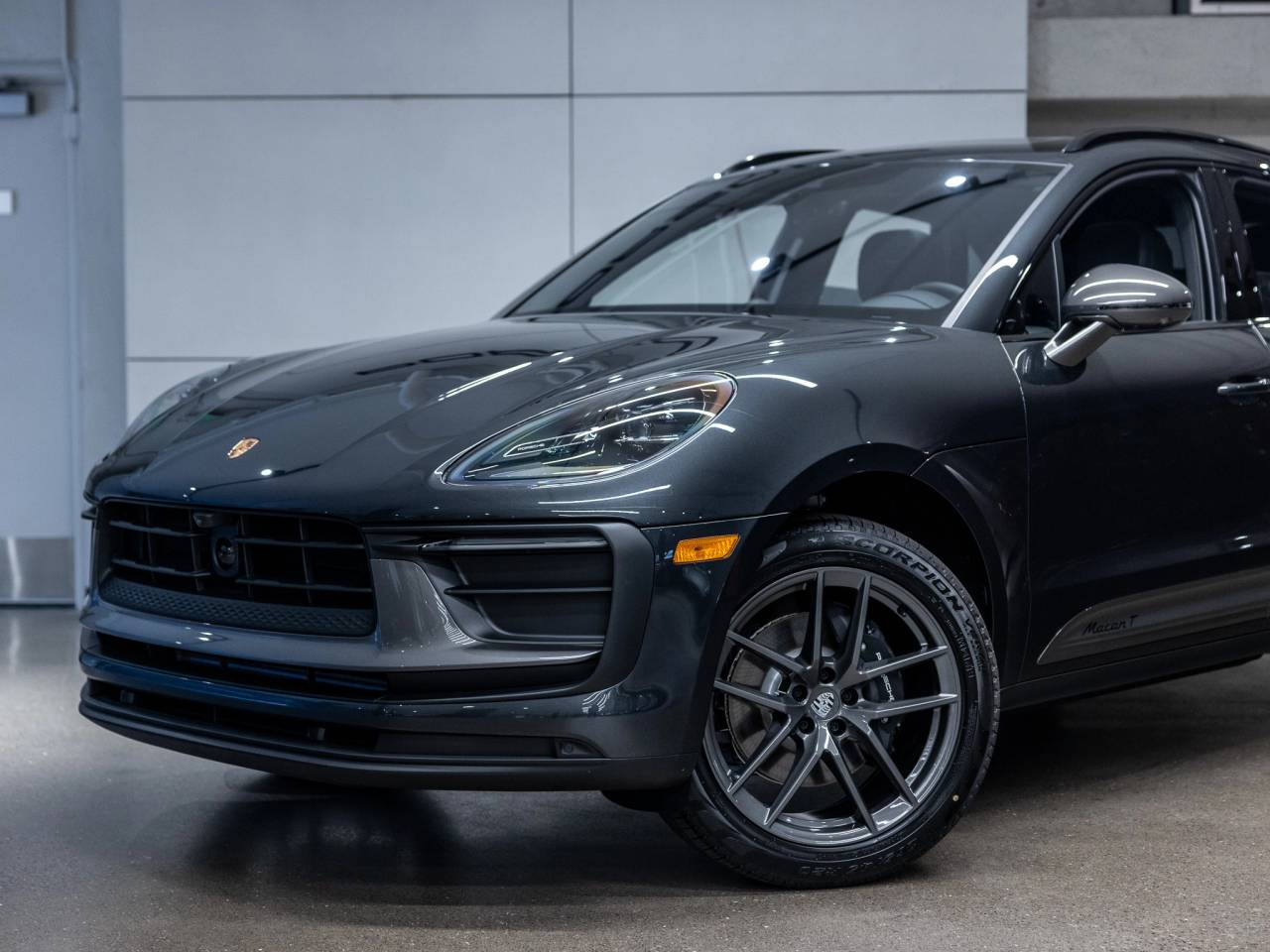2026 Porsche Macan T