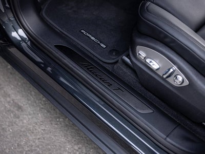 2026 Porsche Macan T