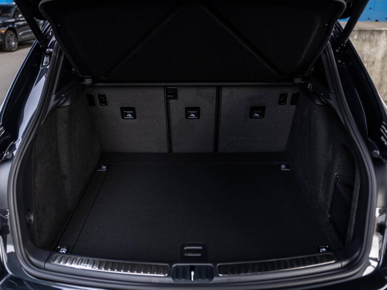 2026 Porsche Macan T