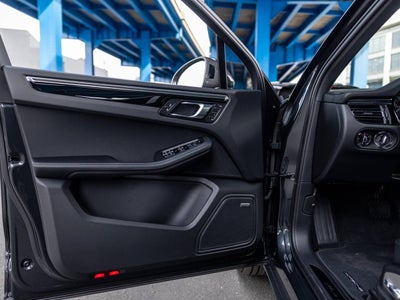 2026 Porsche Macan T