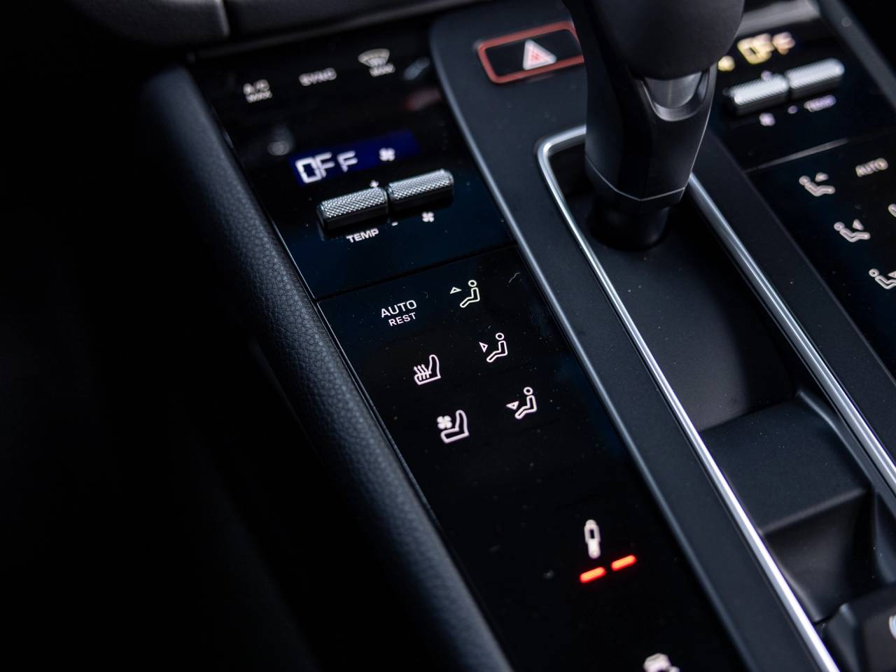 2026 Porsche Macan T