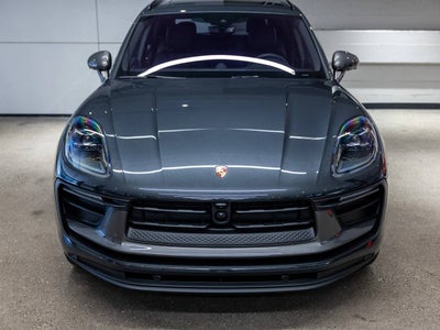 2026 Porsche Macan T
