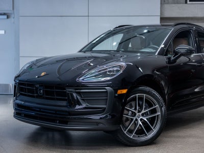 2026 Porsche Macan Macan