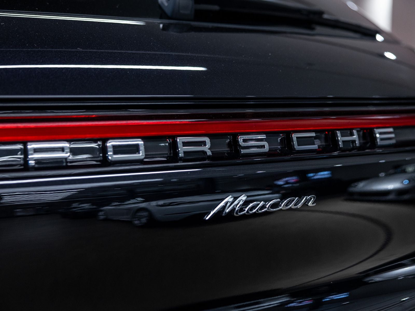 2026 Porsche Macan Macan