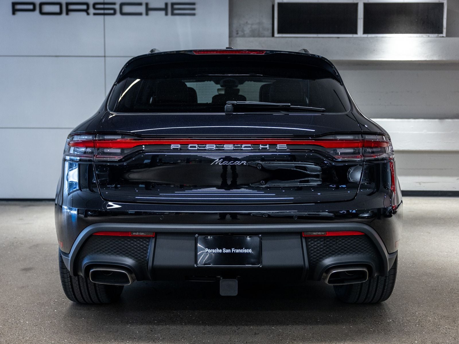 2026 Porsche Macan Macan
