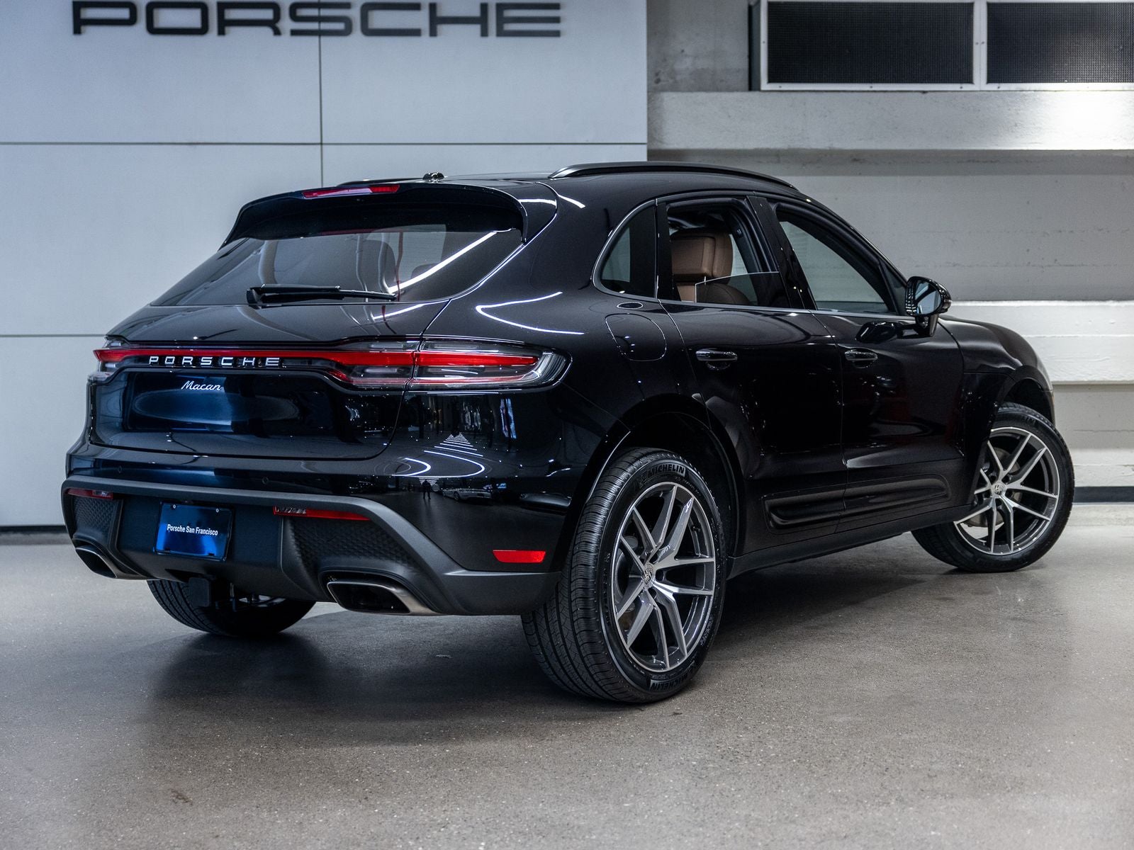 2026 Porsche Macan Macan