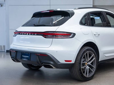 2026 Porsche Macan Base