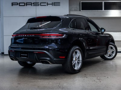 2023 Porsche Macan Base