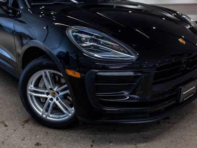 2023 Porsche Macan Base