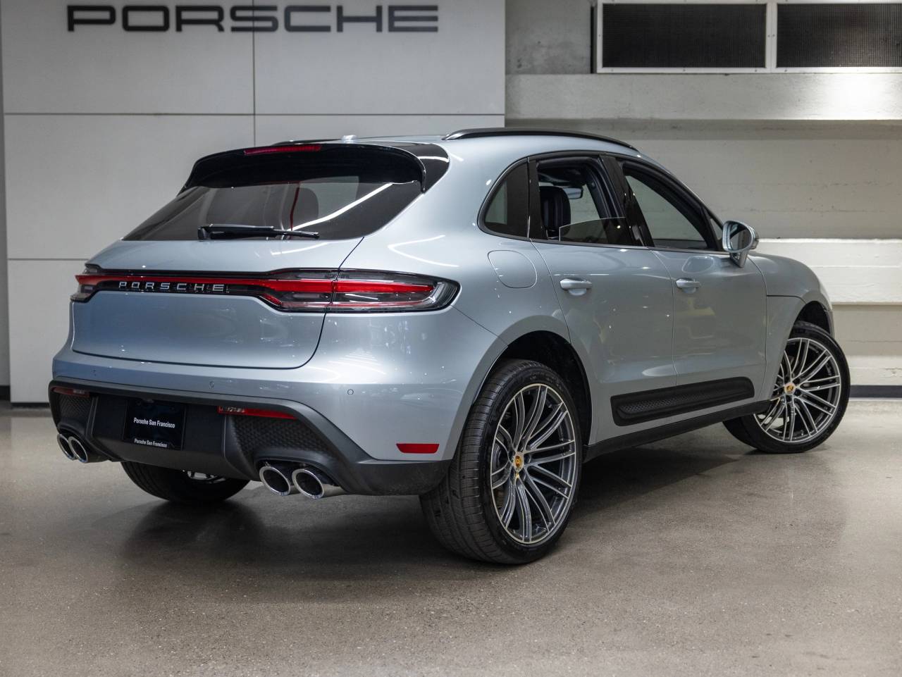 2026 Porsche Macan Macan