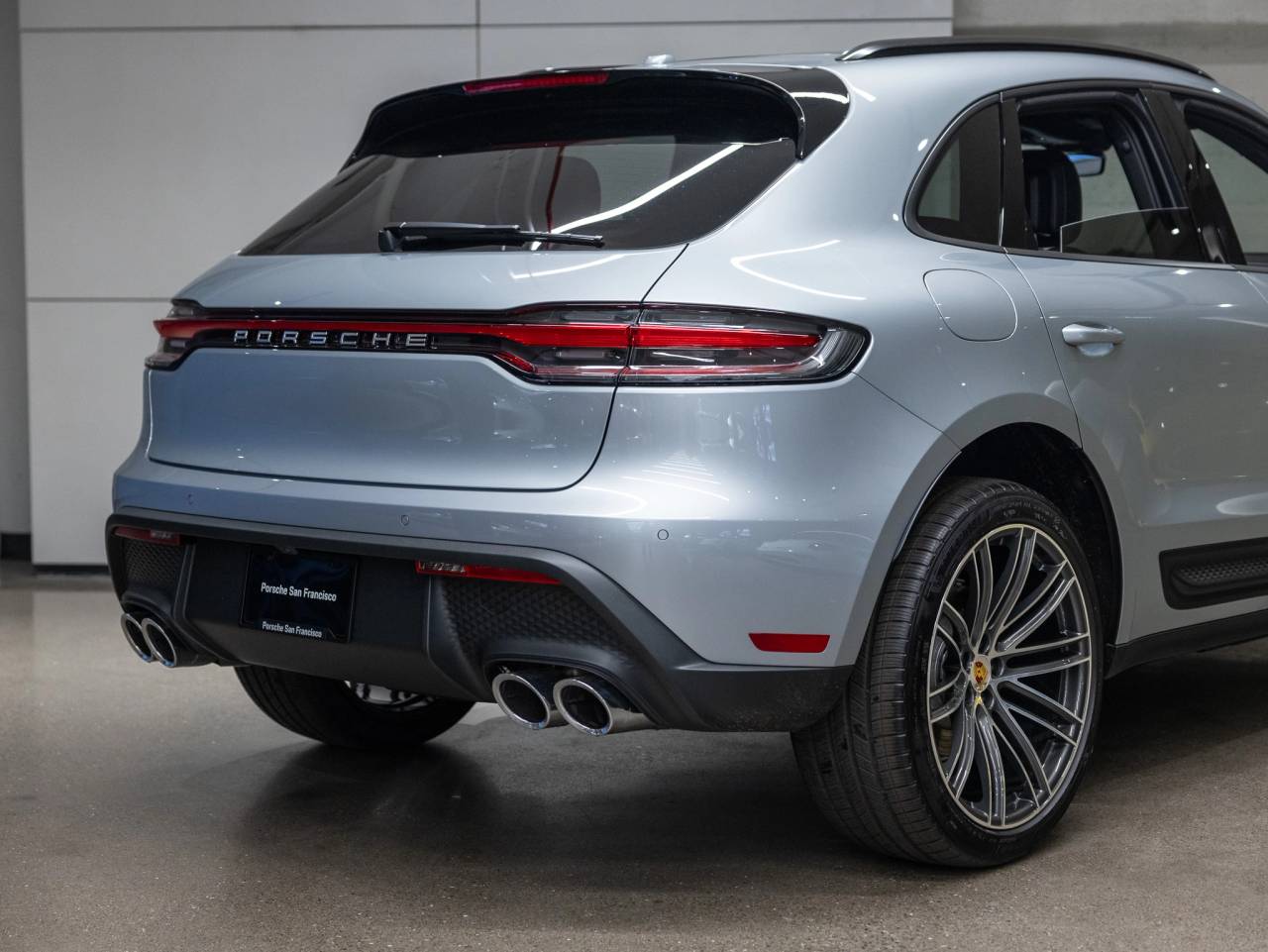 2026 Porsche Macan Macan