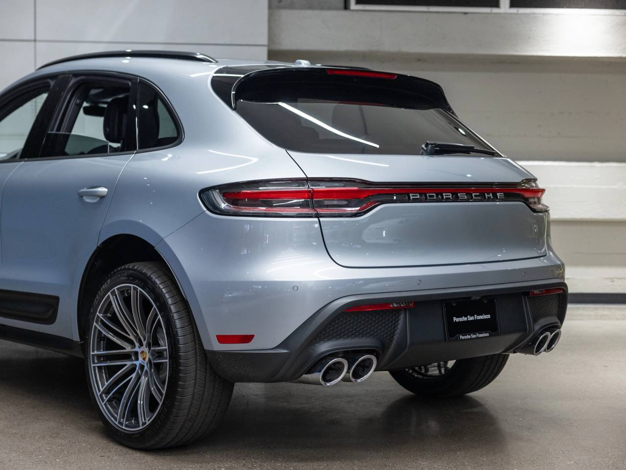 2026 Porsche Macan Macan