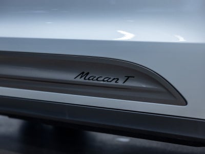 2026 Porsche Macan T