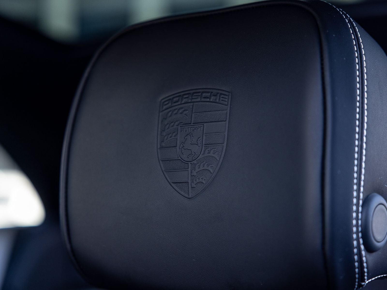 2026 Porsche Macan T