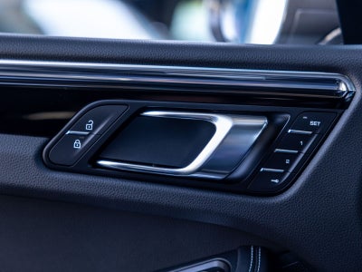 2026 Porsche Macan T