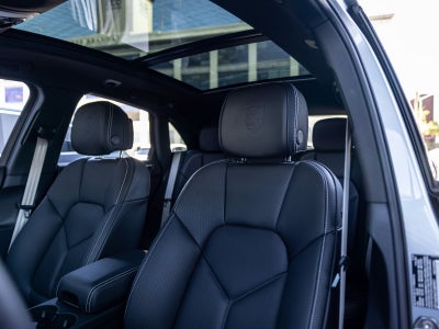 2026 Porsche Macan T