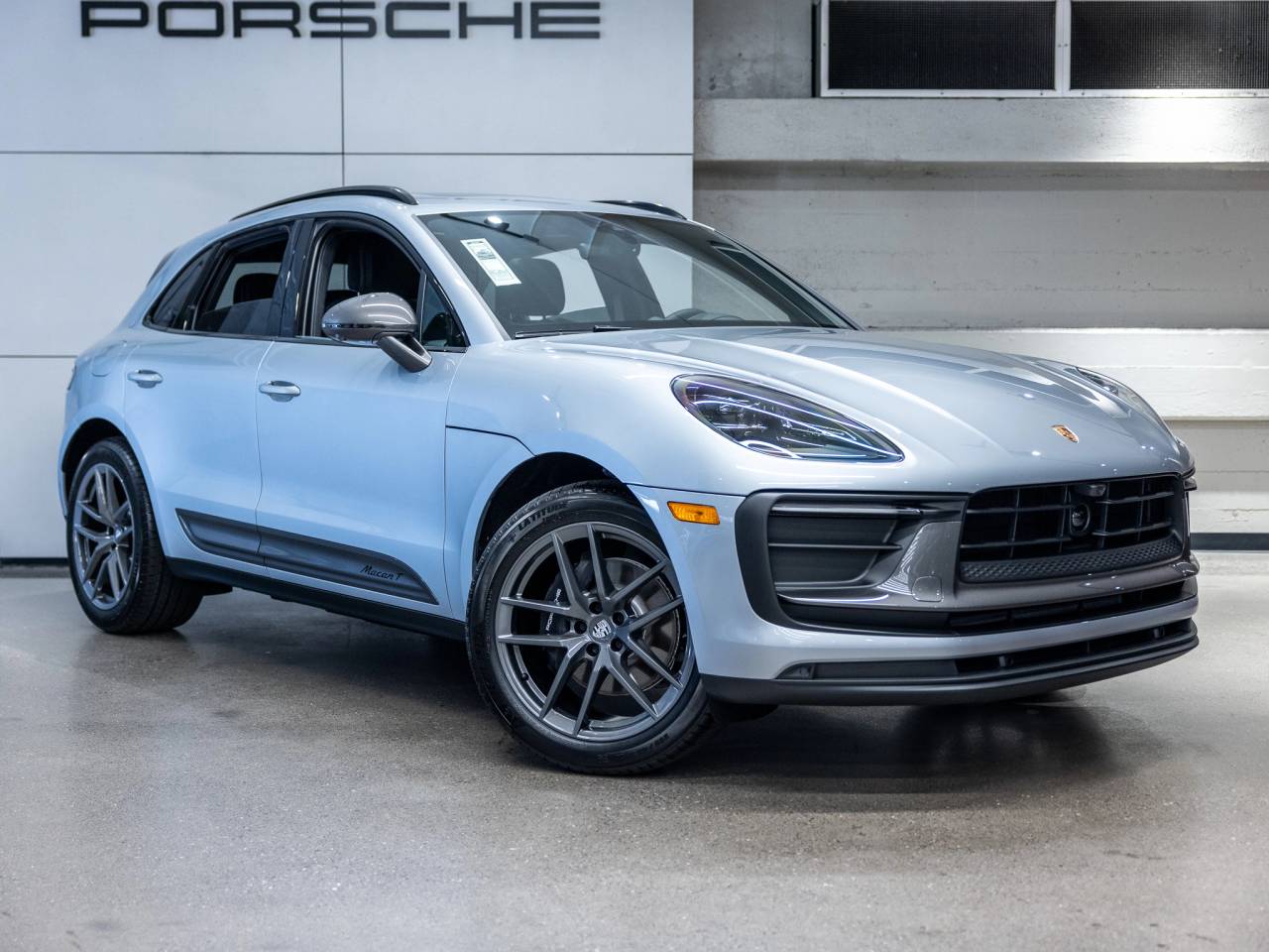 2026 Porsche Macan T