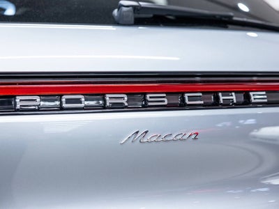 2026 Porsche Macan Macan