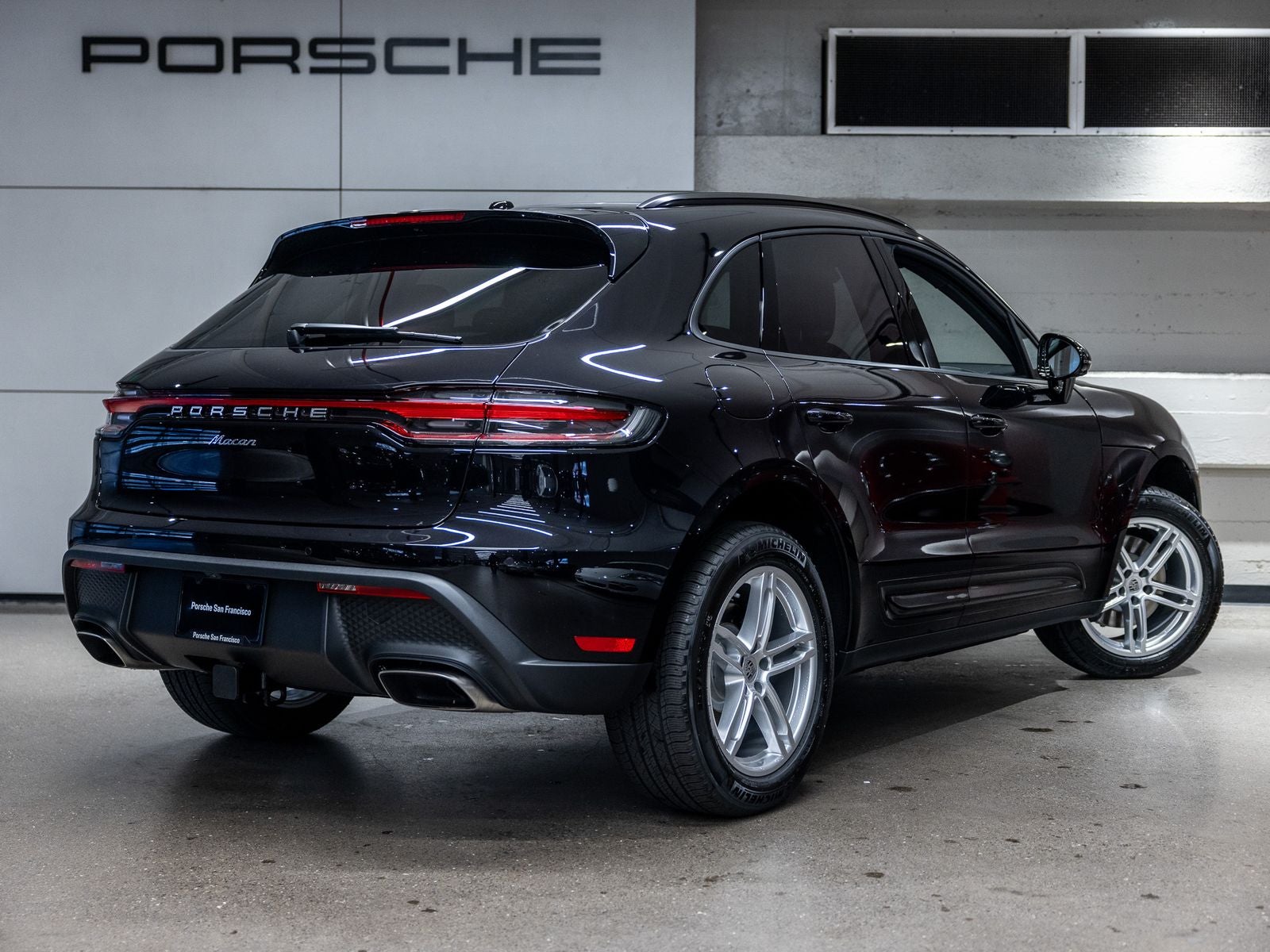 2026 Porsche Macan Macan
