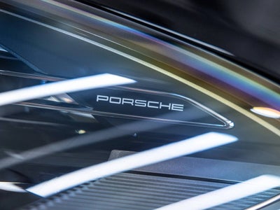 2026 Porsche Macan Macan