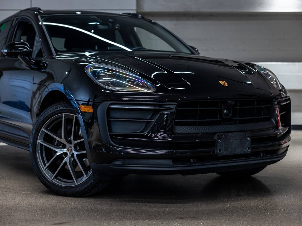 2024 Porsche Macan Base