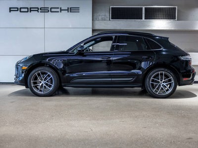 2024 Porsche Macan Base