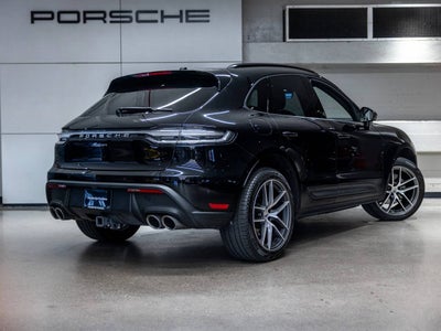 2024 Porsche Macan Base