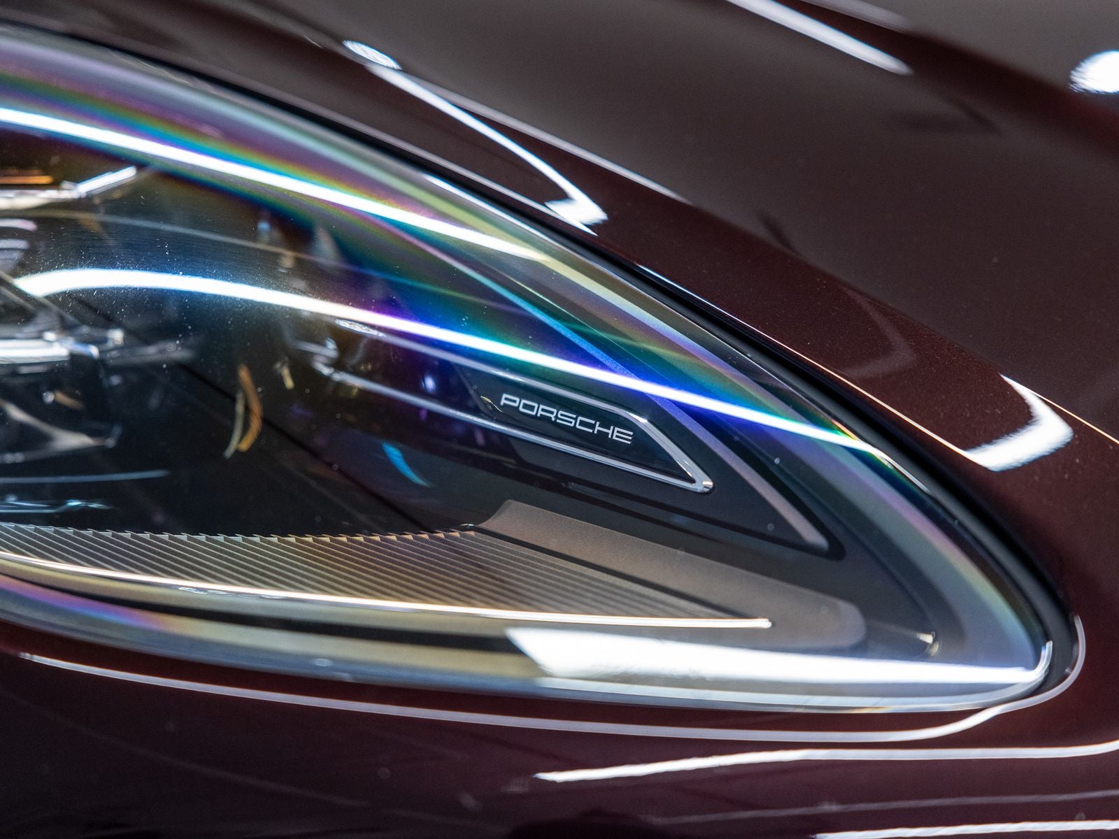 2024 Porsche Macan Base