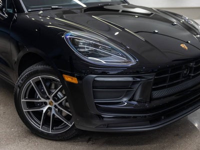 2026 Porsche Macan Base