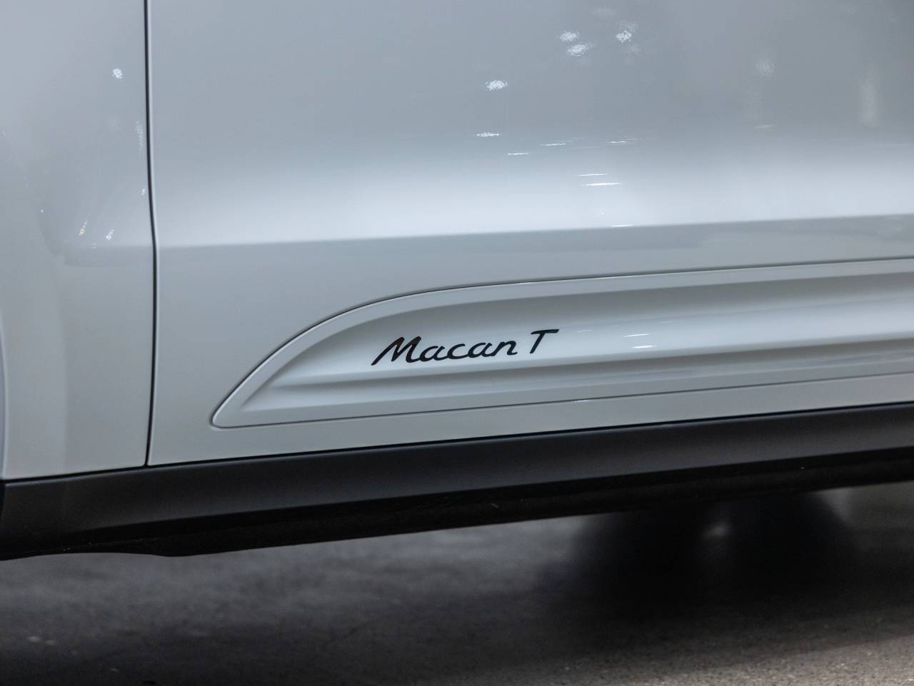 2026 Porsche Macan Macan T