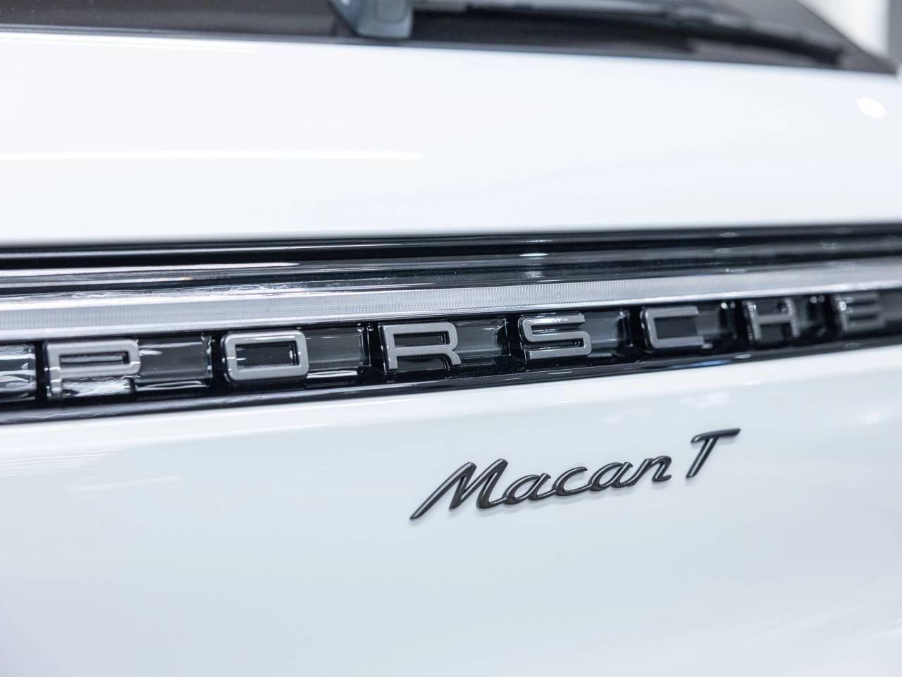 2026 Porsche Macan Macan T