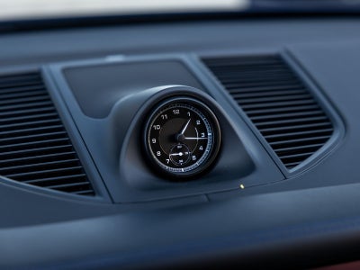 2026 Porsche Macan Macan