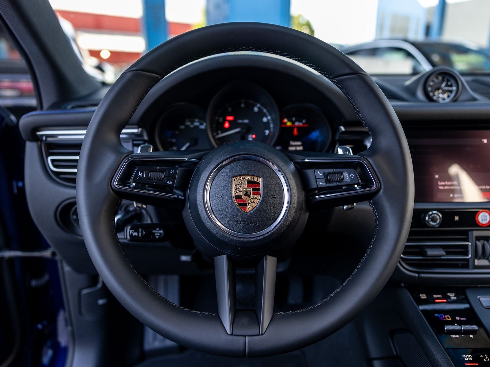 2026 Porsche Macan Macan