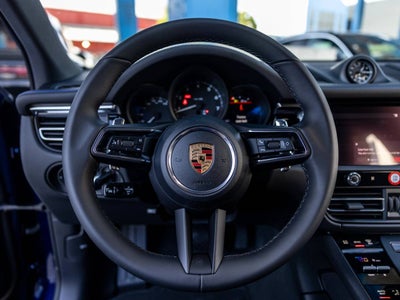 2026 Porsche Macan Macan